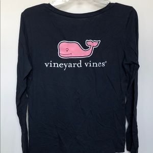 Long-sleeve whale print vineyard vines tee